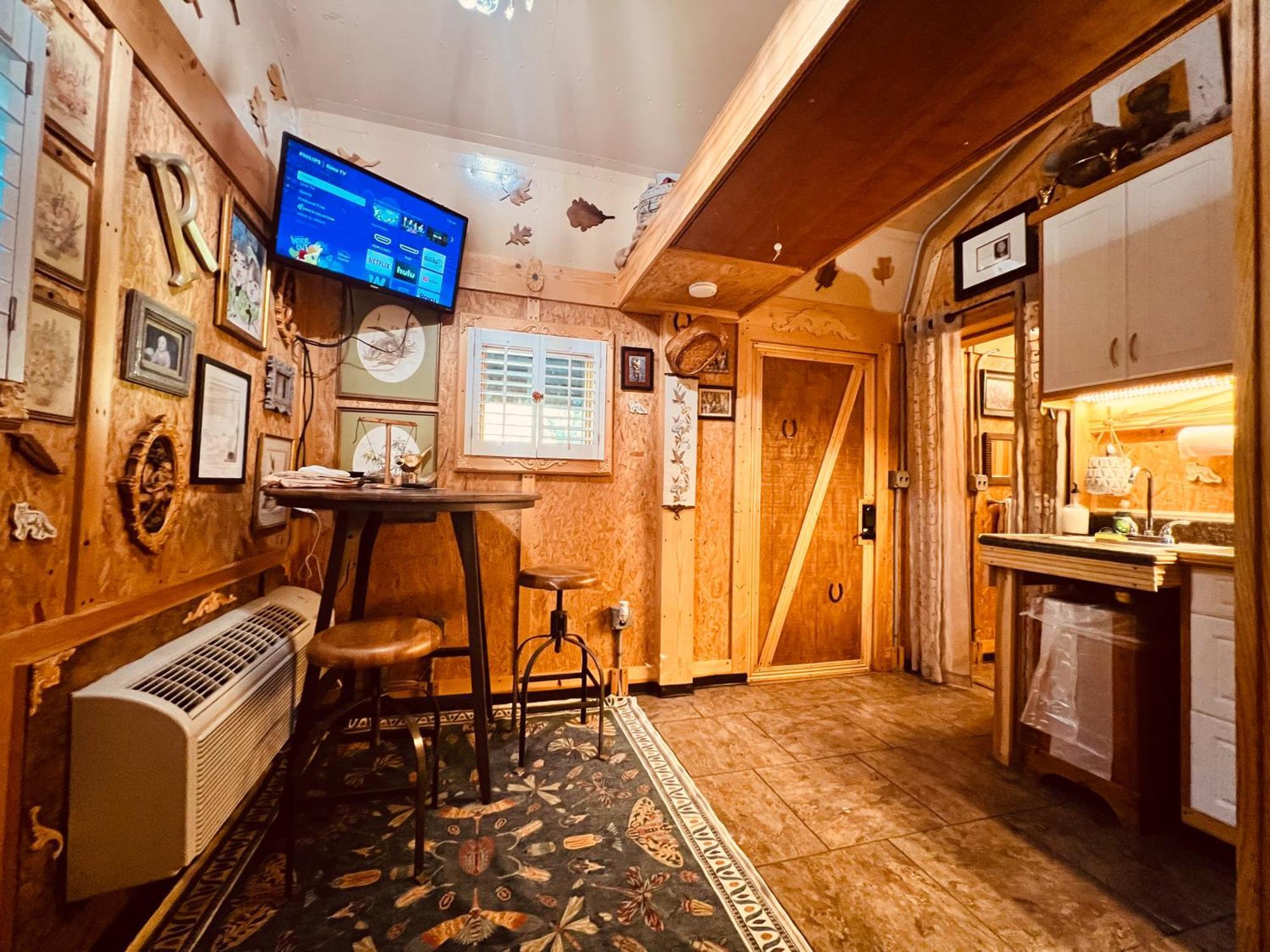 Villa Tiny House, Wifi,Hot Tub,Secluded Cosby Exterior foto